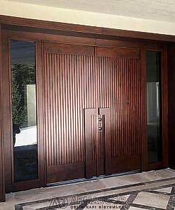 exclusive door